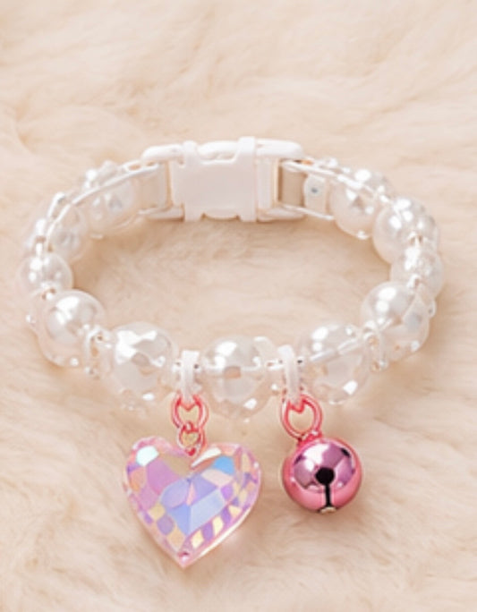Angel Heart Collar